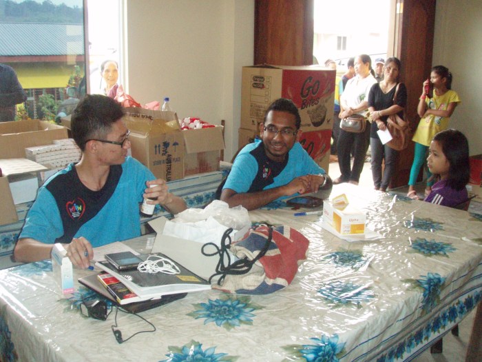 the two young pharmacists - Chun Wai and Siva