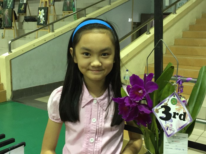 David entered a few pots of orchids for the competition under the names of his kids and this is Hannah with her winning cattleya 
