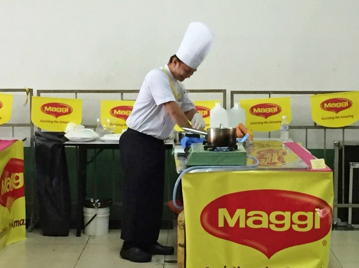 we asked him afterwards why he was smiling he said the eel was "reversing"  !!! (guess he was trying to say it was very slippery and trying to escape!) :)