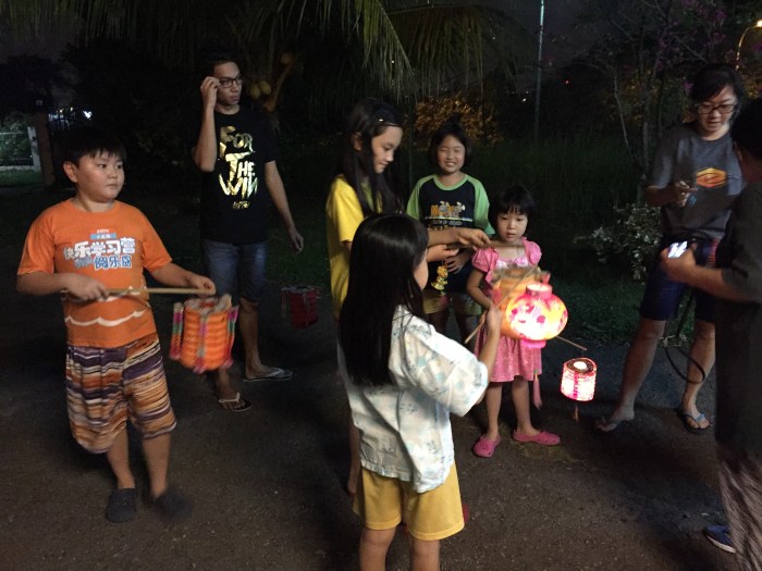 getting ready with the lanterns